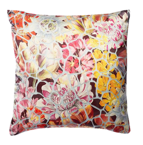 Broken Flowers Printed Art Kissenbezug in Multicolor präsentiert im Onlineshop von KAQTU Design AG. Kissenbezug ist von ZigZagZurich
