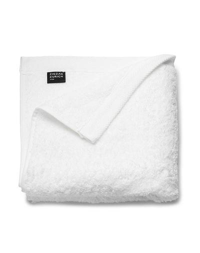 Handtuch-Set Everyday luxury Weiss in Weiss präsentiert im Onlineshop von KAQTU Design AG. Handtuch ist von ZigZagZurich