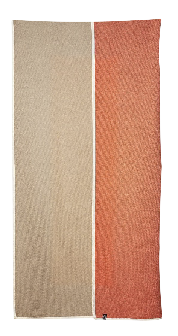 Maxi XL Baumwoll Decke in Orange präsentiert im Onlineshop von KAQTU Design AG. Wolldecke ist von ZigZagZurich