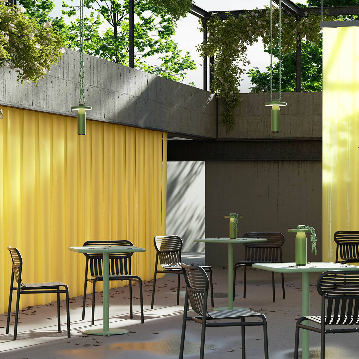 Week-End Gartenstuhl in Black präsentiert im Onlineshop von KAQTU Design AG. Gartenstuhl ist von Petite Friture