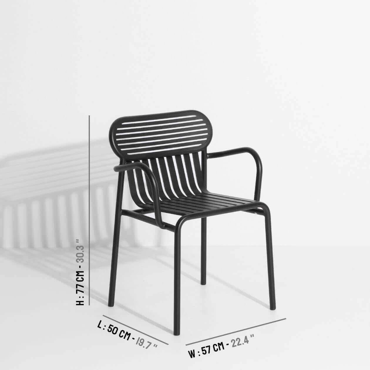 Week-End Gartenstuhl mit Armlehne in Black präsentiert im Onlineshop von KAQTU Design AG. Gartenstuhl mit Armlehnen ist von Petite Friture