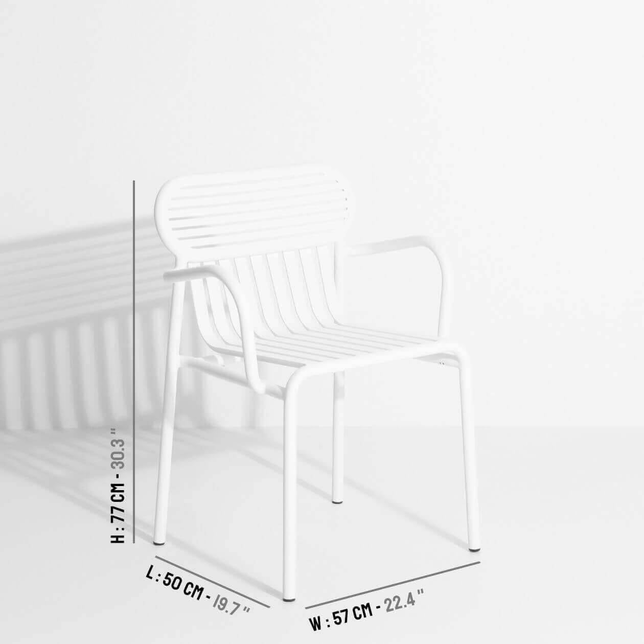 Week-End Gartenstuhl mit Armlehne in White präsentiert im Onlineshop von KAQTU Design AG. Gartenstuhl mit Armlehnen ist von Petite Friture