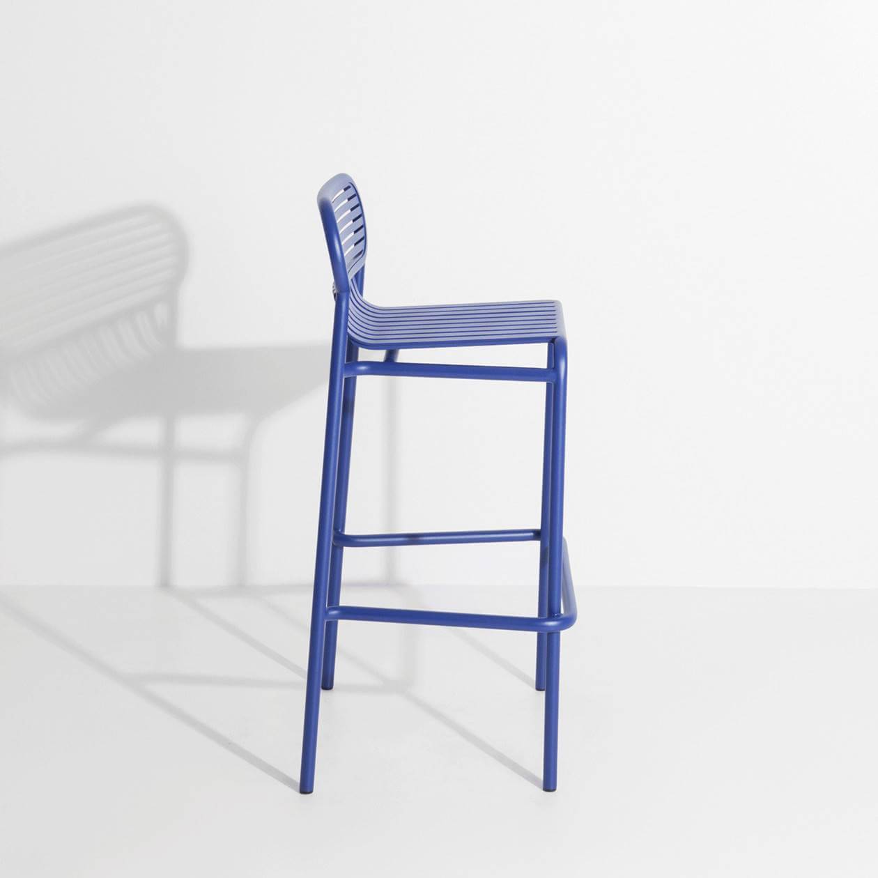 Week-End Barhocker in Blue präsentiert im Onlineshop von KAQTU Design AG. Outdoor-Barstuhl ist von Petite Friture