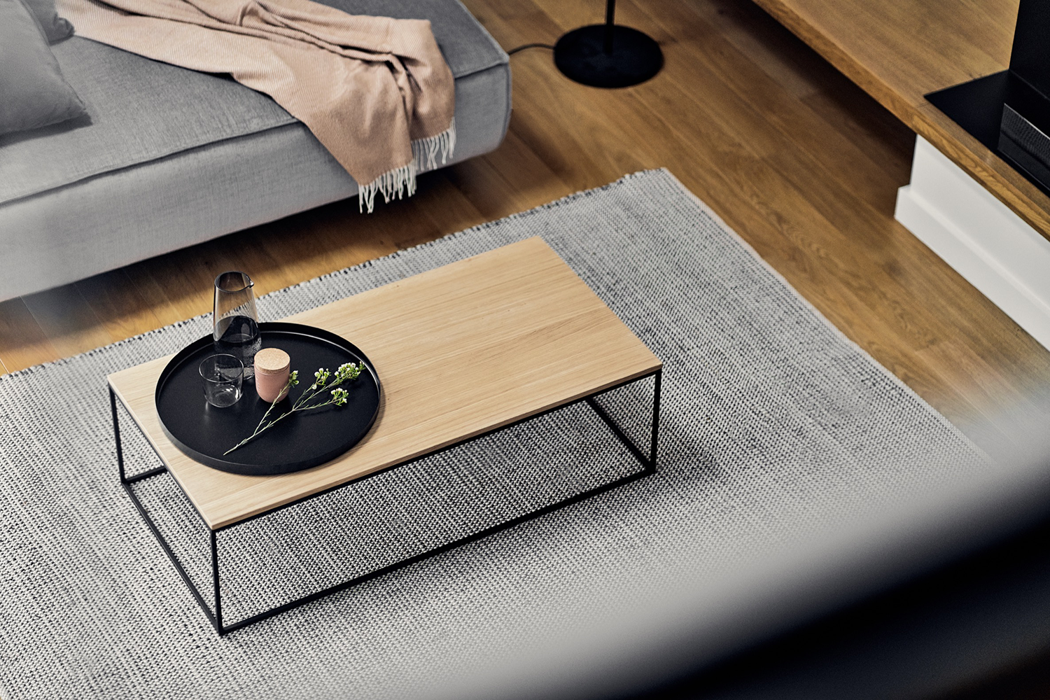 Kafibor Coffee Table in Natur präsentiert im Onlineshop von KAQTU Design AG. Beistelltisch ist von Noo.ma