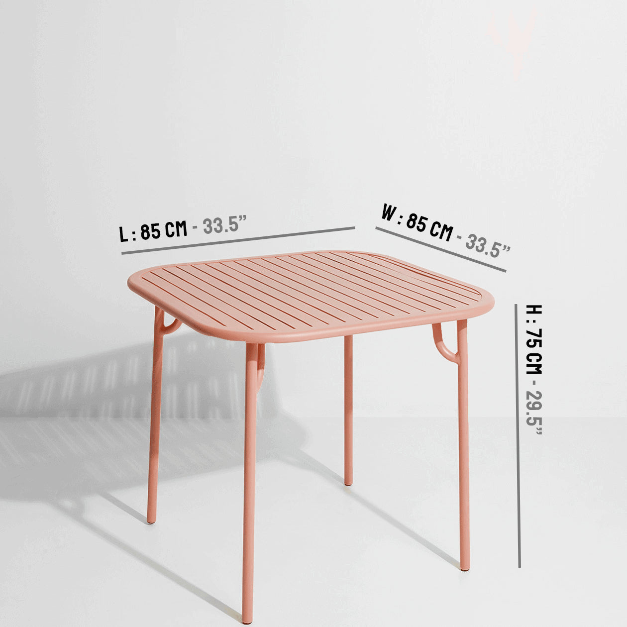 Week-End Tisch Small in Blush präsentiert im Onlineshop von KAQTU Design AG. Gartentisch ist von Petite Friture