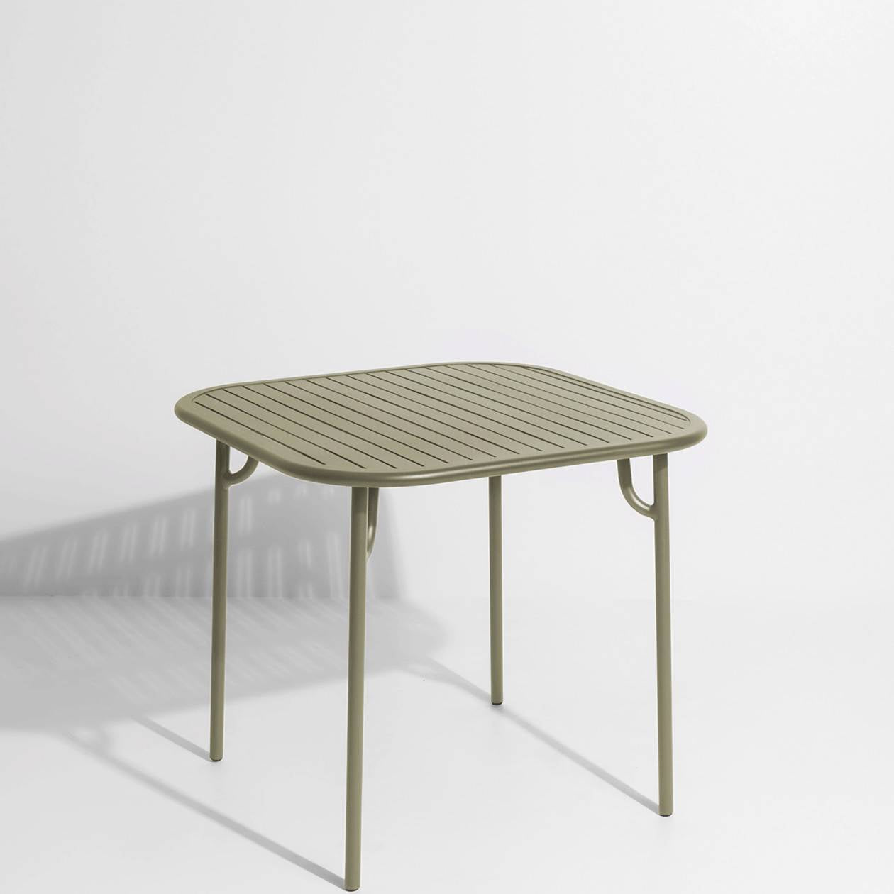 Week-End Tisch Small in Jade Green präsentiert im Onlineshop von KAQTU Design AG. Gartentisch ist von Petite Friture