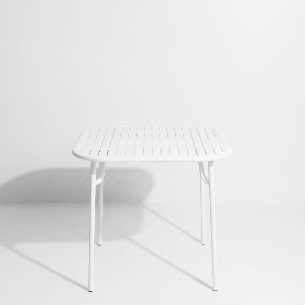 Week-End Tisch Small in White präsentiert im Onlineshop von KAQTU Design AG. Gartentisch ist von Petite Friture