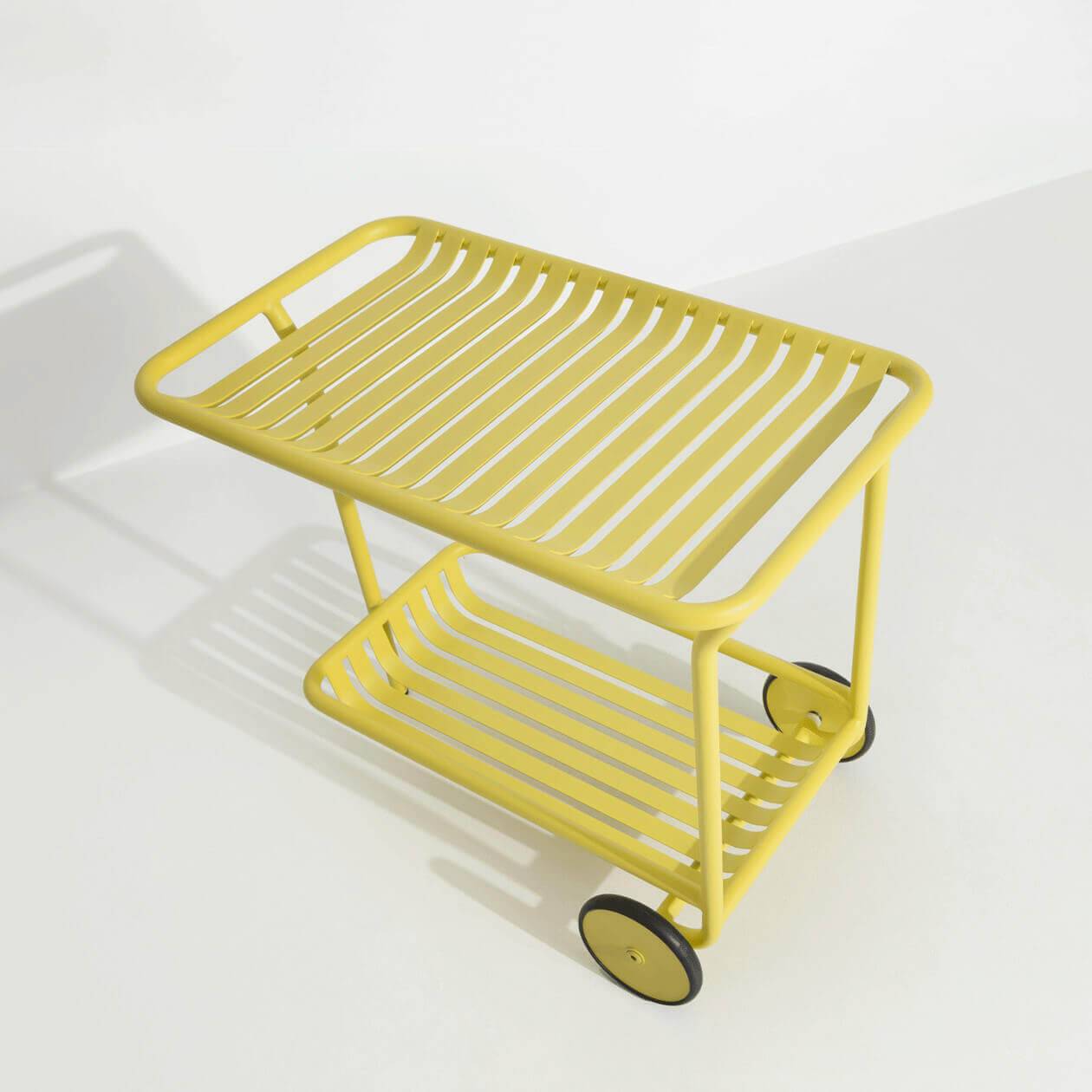 Week-End Trolley in Yellow präsentiert im Onlineshop von KAQTU Design AG. Beistelltisch Outdoor ist von Petite Friture